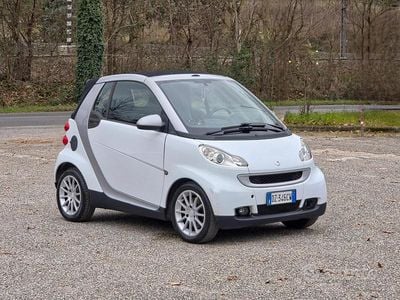 Bianco Usata 2009 Smart ForTwo Cabrio Passion Cabrio | 3900 € (Buon prezzo)