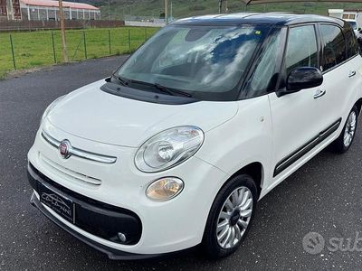 Usata Fiat 500L Lounge 120 CV (88 kW) 2015 Bianco Monovolume