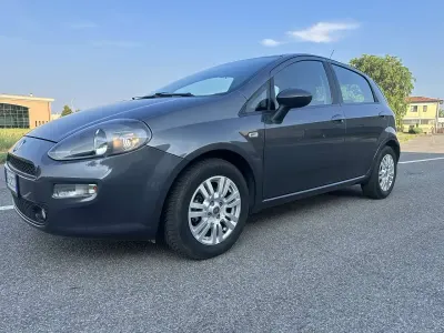 Usata Fiat Grande Punto S 75 CV (55 kW) 2013 Other Utilitaria