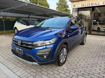 Usata Dacia Sandero Expression 90 CV (66 kW) 2022 Blu Berlina