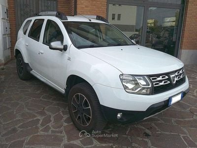 Usata Dacia Duster Prestige 109 CV (80 kW) 2016 Bianco SUV