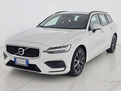 Usata Volvo V60 Business Edition 197 CV (144 kW) 2021 Bianco Station wagon