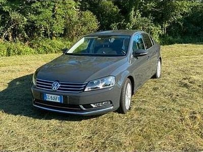 Usata VW Passat 140 CV (102 kW) 2011 Berlina