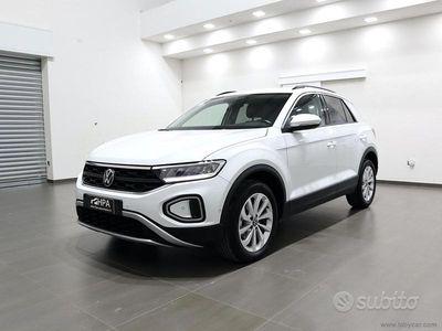 Usata VW T-Roc 115 CV (84 kW) 2022 Bianco SUV