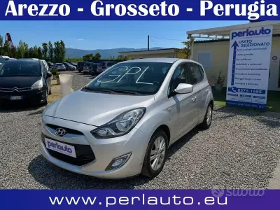Usata Hyundai ix20 Comfort 90 CV (66 kW) 2012 Grigio Utilitaria