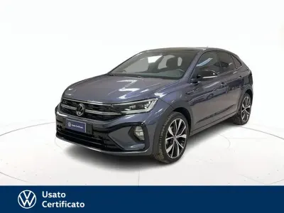 Usata VW Taigo R-line 110 CV (80 kW) 2022 Nero pastello SUV