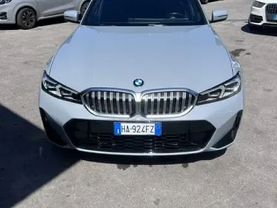 Usata BMW 320e M Sport 190 CV (139 kW) 2023 Grigio Station wagon