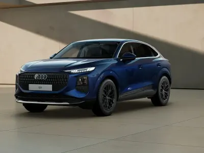 Nuova Audi Q3 Sportback Advanced 150 CV (110 kW) 2026 Blu navarra metallizzato SUV