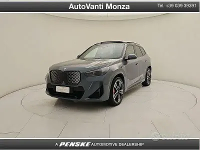 Usata BMW iX1 M Sport 150 kW (204 CV) 2025 Grigio SUV