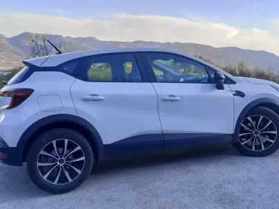 Usata Renault Captur Engineered 92 CV (67 kW) 2023 SUV