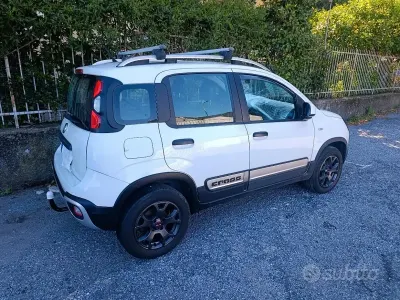 Usata Fiat Panda Cross Cross 95 CV (69 kW) 2016 Bianco Utilitaria