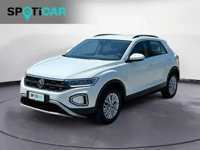 Usata VW T-Roc Life 116 CV (85 kW) 2023 Bianco SUV