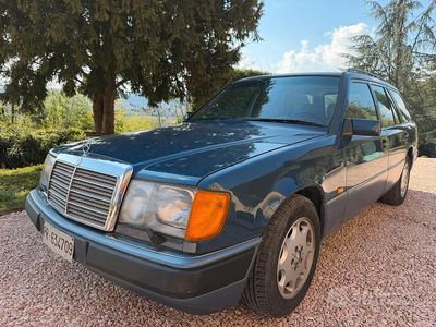 Usata Mercedes 200 1992 Blu Station wagon