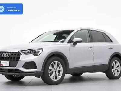 Usata Audi Q3 Business 190 CV (139 kW) 2022 Argento SUV