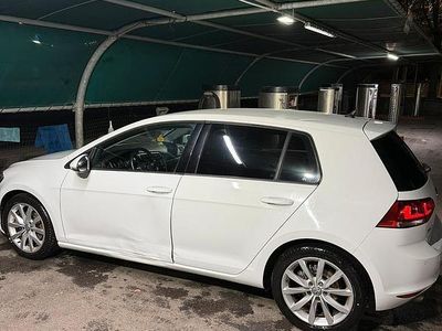 Usata VW Golf VII 110 CV (80 kW) 2014 Bianco Berlina