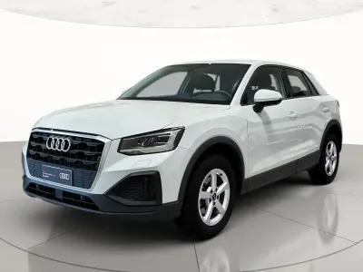 Usata Audi Q2 150 CV (110 kW) 2024 Bianco ghiacciaio metallizzato SUV