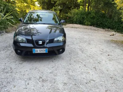 Usata Seat Ibiza 80 CV (58 kW) 2006 Nero Utilitaria