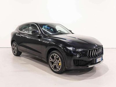 Usata Maserati Levante 275 CV (202 kW) 2017 Nero SUV