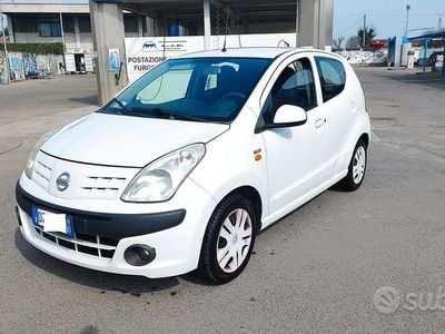 Usata Nissan Pixo 68 CV (50 kW) 2009 Bianco Utilitaria