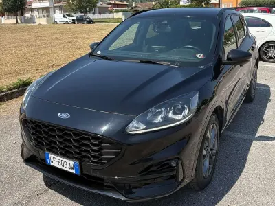 Usata Ford Kuga ST-Line 152 CV (111 kW) 2021 Nero SUV