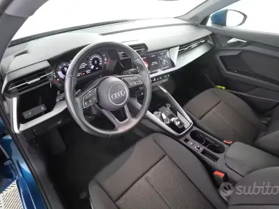 Usata Audi A3 Business 116 CV (85 kW) 2022 Blu atollo Berlina