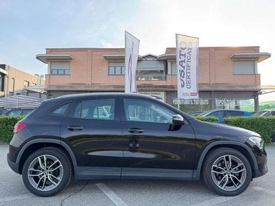 Usata Mercedes GLA180 Business 116 CV (85 kW) 2021 Nero SUV