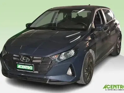 Usata Hyundai i20 83 CV (61 kW) 2023 Bianco Utilitaria