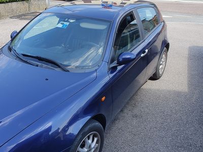 usata Alfa Romeo 2000 147 jtd 5 porte anno