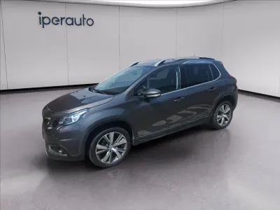 Usata Peugeot 2008 Allure 102 CV (75 kW) 2019 Grigio SUV