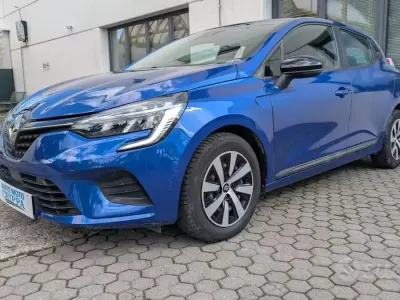 Usata Renault Clio V 91 CV (66 kW) 2022 Blu Berlina
