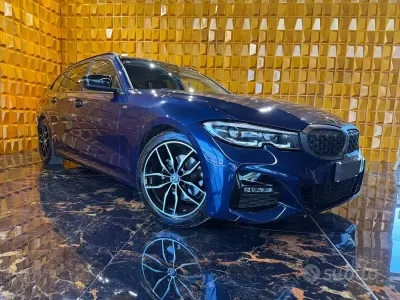 Usata BMW 320 Shadowline 190 CV (139 kW) 2020 Blu Station wagon