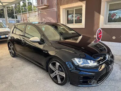Usata VW Golf VII R 300 CV (220 kW) 2016 Nero Utilitaria