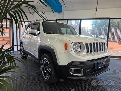 Usata Jeep Renegade Longitude 140 CV (102 kW) 2016 Bianco SUV