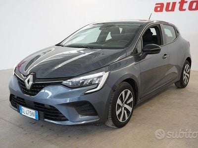 Usata Renault Clio V Equilibre 90 CV (66 kW) 2022 Grigio Berlina