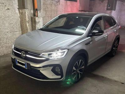 Usata VW Taigo R-line 110 CV (80 kW) 2023 Argento SUV