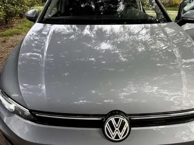 Usata VW Golf VIII Life 150 CV (110 kW) 2024 Argento Berlina