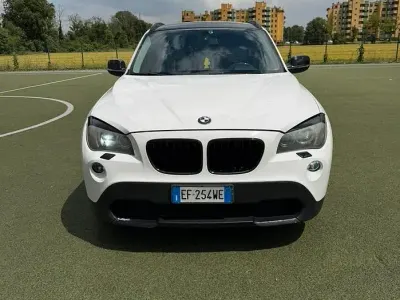 Usata BMW X1 143 CV (105 kW) 2011 Bianco SUV