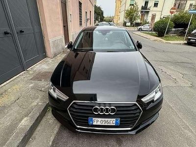 Usata Audi A4 Design 150 CV (110 kW) 2018 Berlina