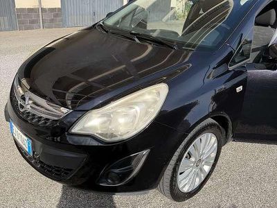Usata Opel Corsa Sport 95 CV (69 kW) 2011 Utilitaria