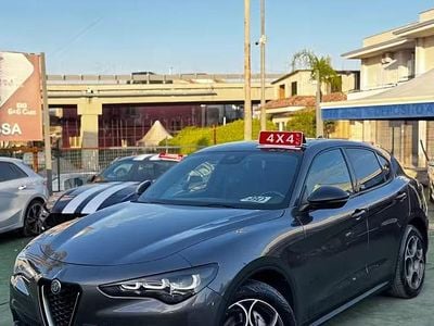 Second-hand Alfa Romeo Stelvio Veloce 210 CP (154 kW) 2023 Gri SUV