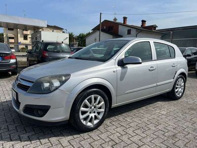 usata Opel Astra Astra5p 1.6 twinport Cosmo