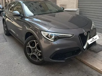 Usata Alfa Romeo Stelvio 210 CV (154 kW) 2018 Grigio SUV