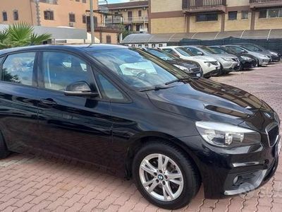 Usata BMW 216 Active Tourer Efficient Dynamics 116 CV (85 kW) 2016 Nero Monovolume