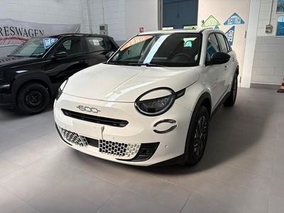 Usata Fiat 600 100 CV (73 kW) 2024 Bianco SUV