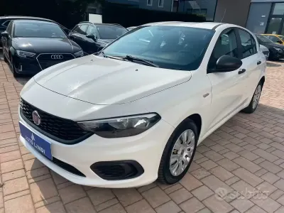 Usata Fiat Tipo Business 95 CV (69 kW) 2019 Bianco Berlina