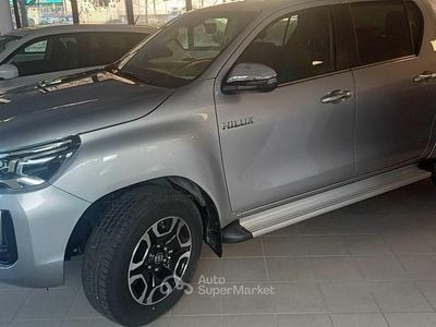 Nuova Toyota HiLux Executive 205 CV (150 kW) 2026 Argento Pick-up