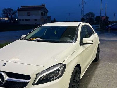 usata Mercedes A180 d Sport Activity edition