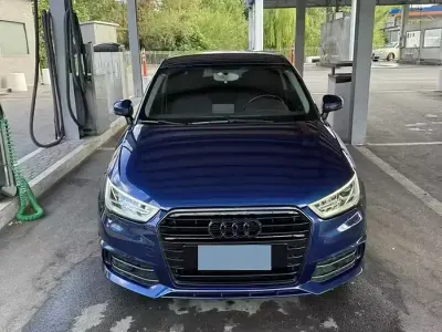 Usata Audi A1 S-Line 90 CV (66 kW) 2017 Blu Utilitaria