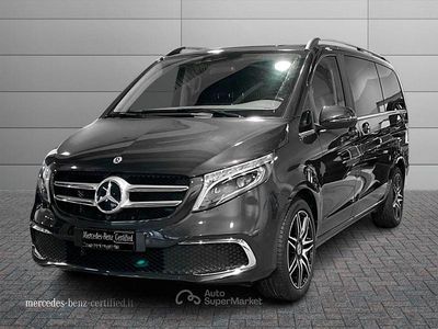 Usata Mercedes V300 239 CV (175 kW) 2022 Nero metallizzato Monovolume
