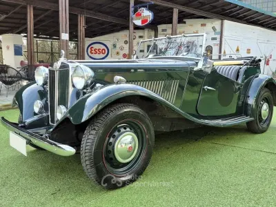Usata MG TD 57 CV (41 kW) 1953 Verde Cabrio